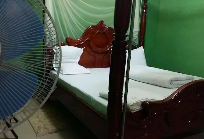 Rates Motel Mbale