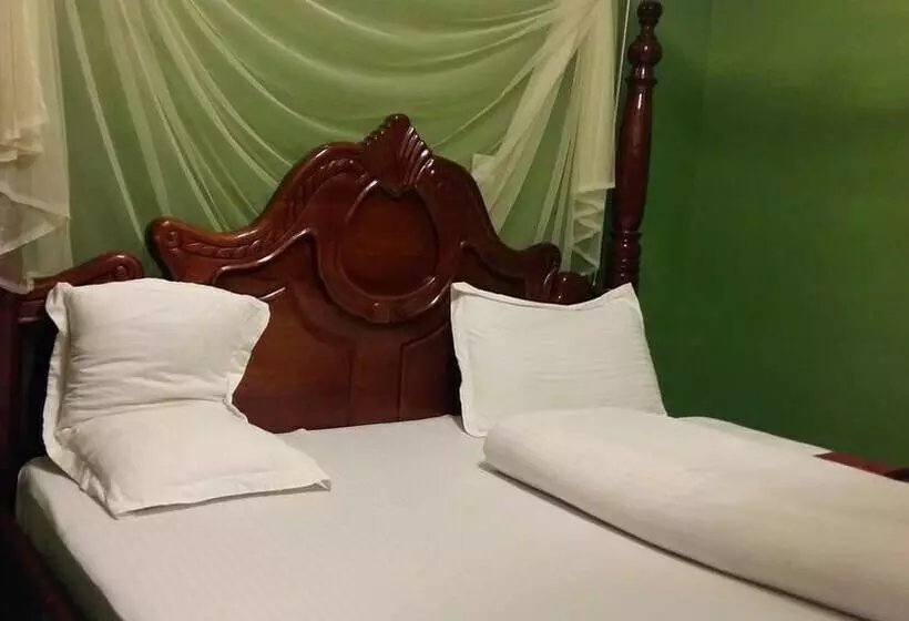 Rates Motel Mbale