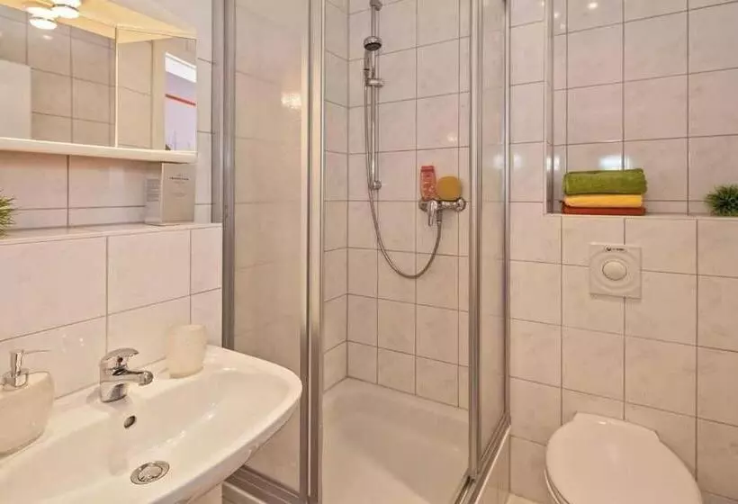 هتل Pension Haus Antje