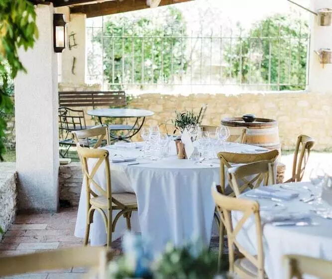 ホテル La Ferme De La Huppe