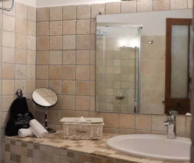 ホテル La Ferme De La Huppe