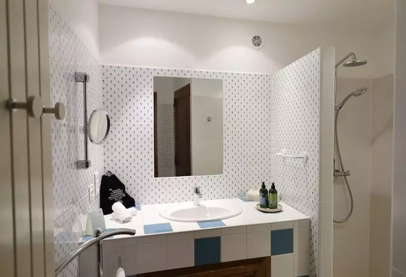 ホテル La Ferme De La Huppe