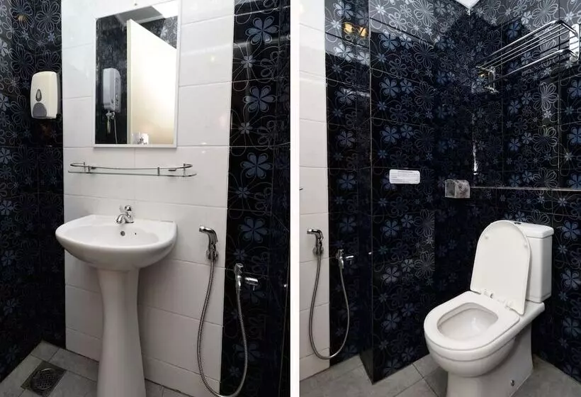 Oyo 892 Hotel Grand Nadia