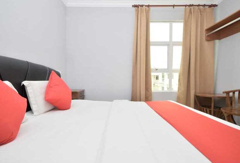 Oyo 892 Hotel Grand Nadia