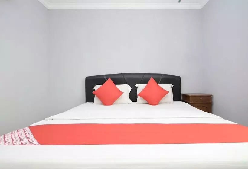 Oyo 892 Hotel Grand Nadia