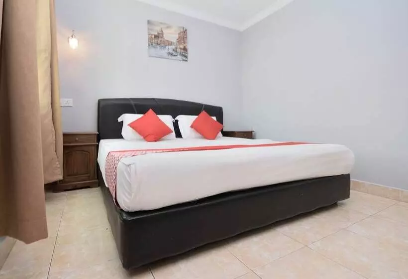 Oyo 892 Hotel Grand Nadia