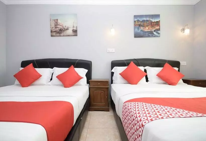 Oyo 892 Hotel Grand Nadia