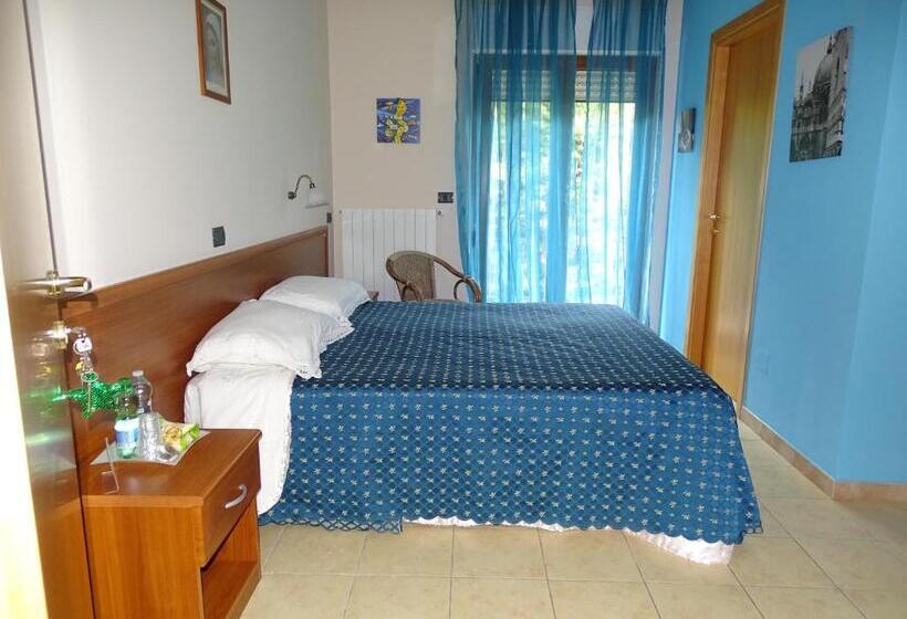 مبيت وإفطار Villa Biancofiore