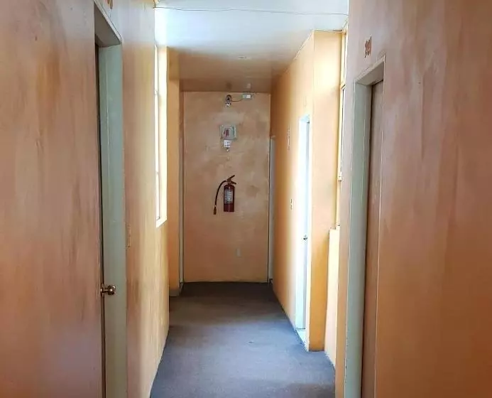 هتل کپسول Don Jesus