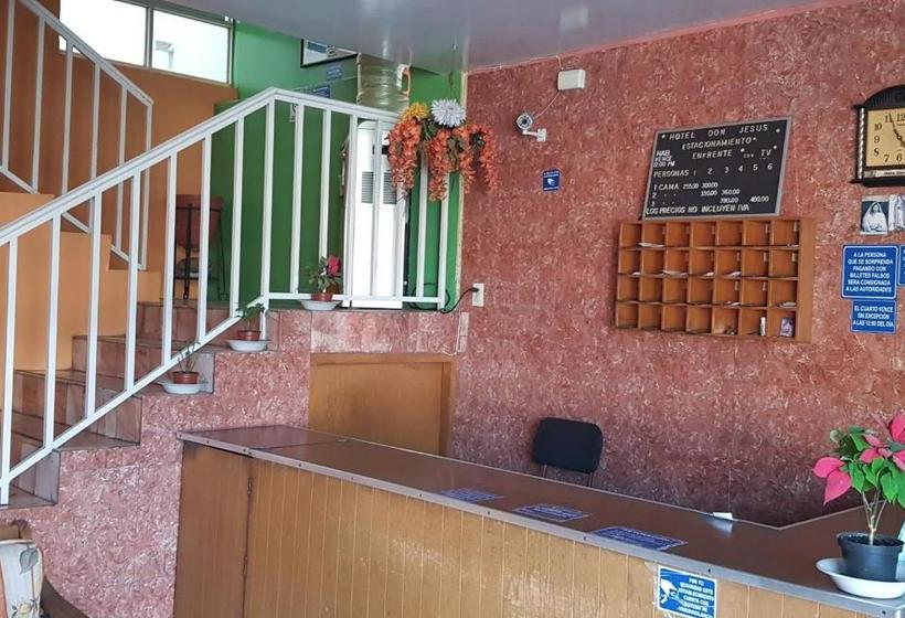 מלון כמוסות Don Jesus
