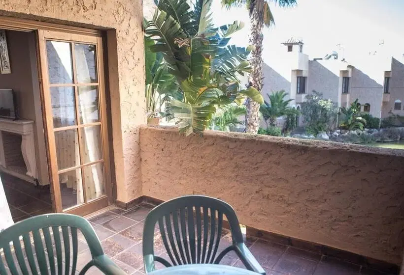 Apartamentos Turísticos Bahía Sur