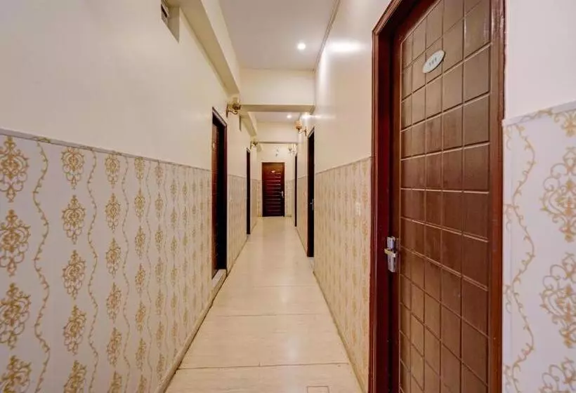 Hotelli Capital O Shimaya