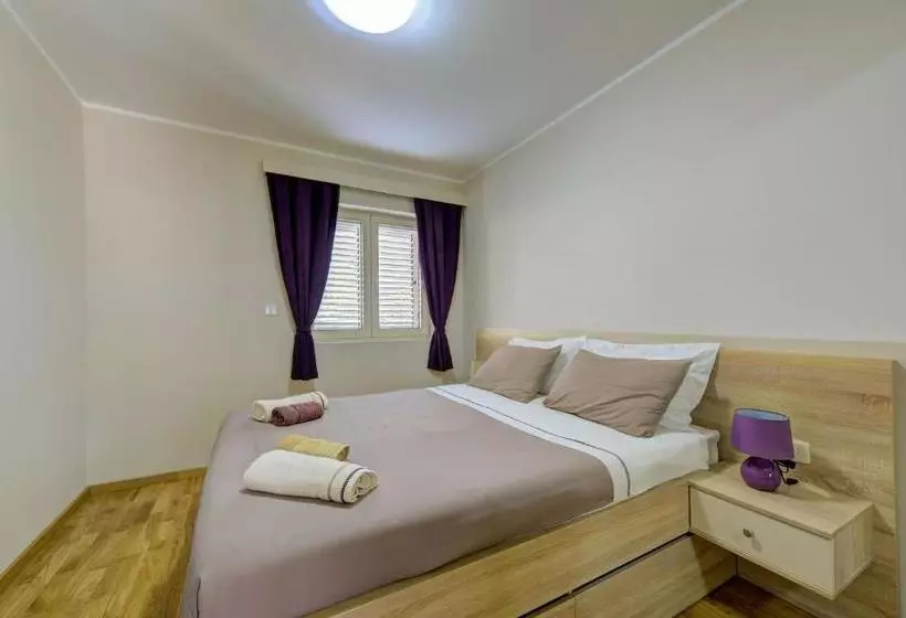 پانسیون Edilux