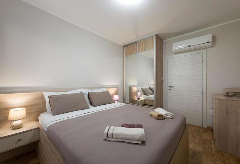 پانسیون Edilux