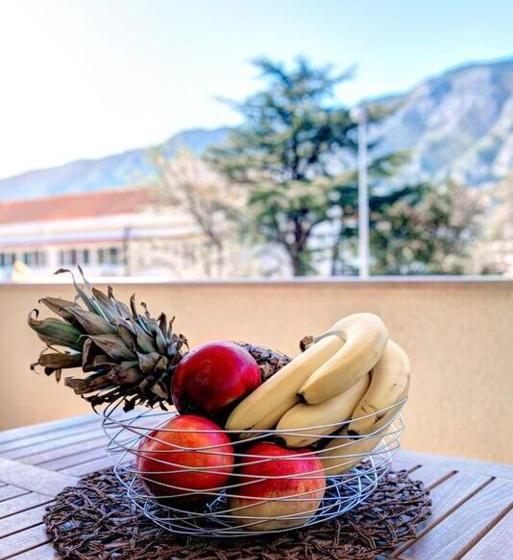 پانسیون Edilux