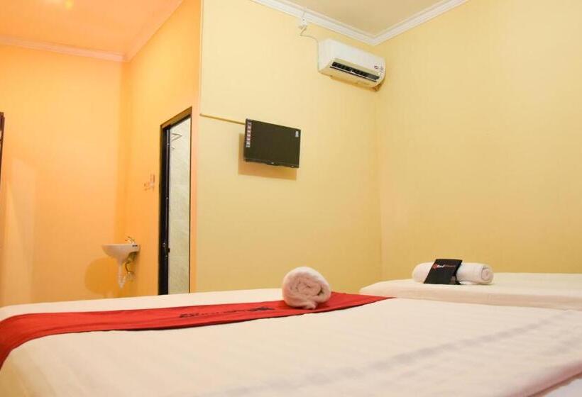 פנסיון Reddoorz At Mm Guesthouse Yogyakarta