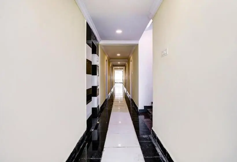 Hotelli Collection O Srinivasa Residency