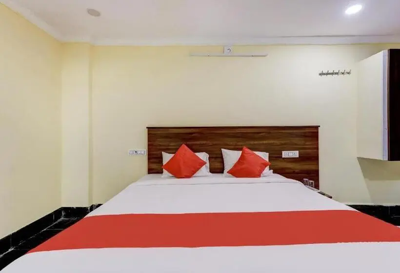 Hotelli Collection O Srinivasa Residency