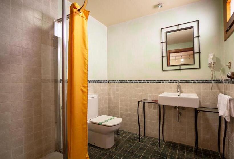 בית מלון כפרי Los Canteros