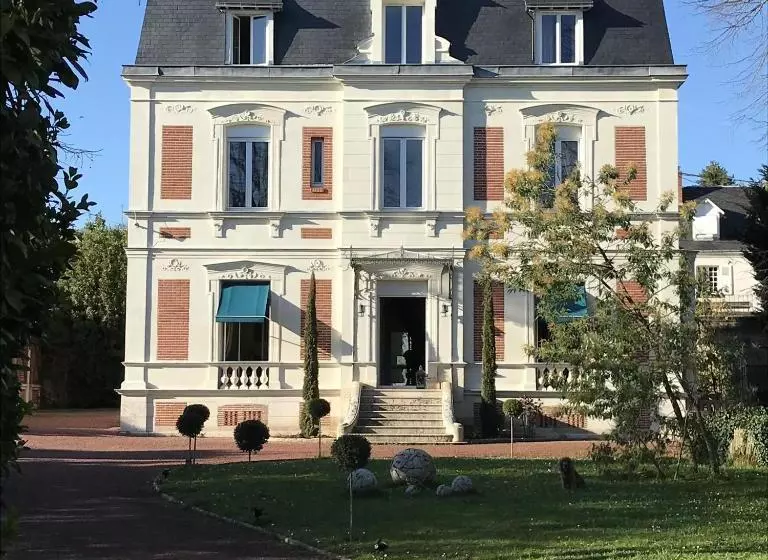 ペンション Villa Nanteuil