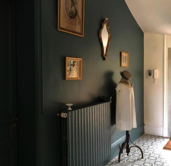 ペンション Villa Nanteuil