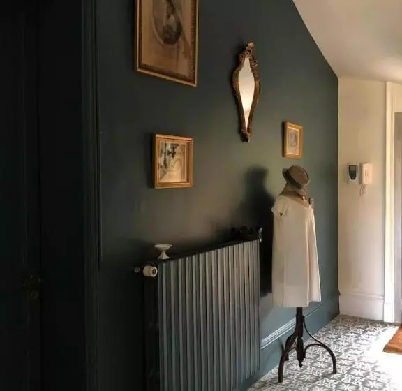 ペンション Villa Nanteuil