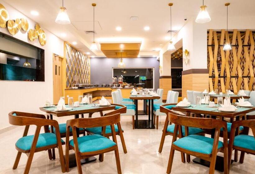 هتل Vivanta Chitwan Bharatpur