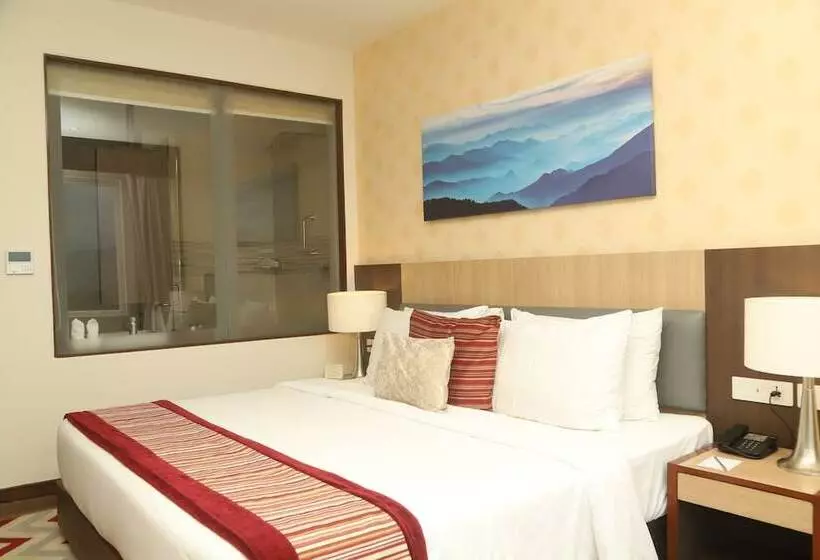 هتل Vivanta Chitwan Bharatpur