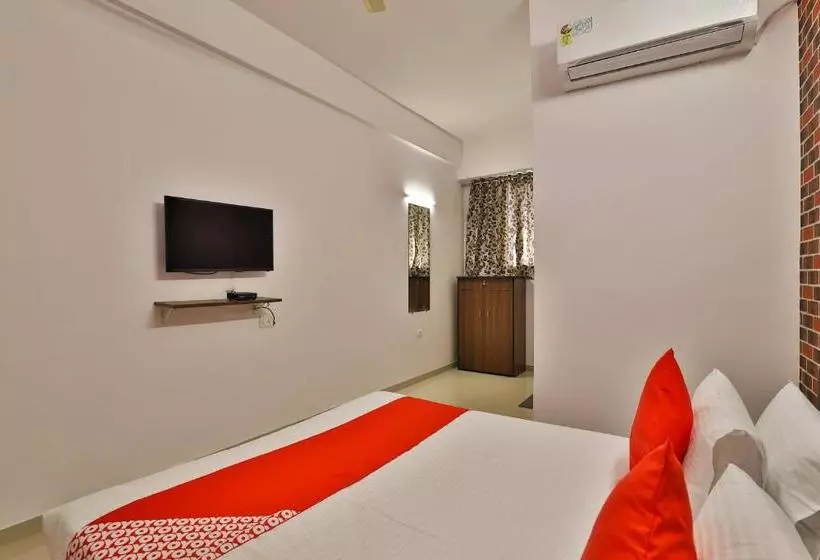 Oyo 28466 Hotel Blue Heaven & Banquet
