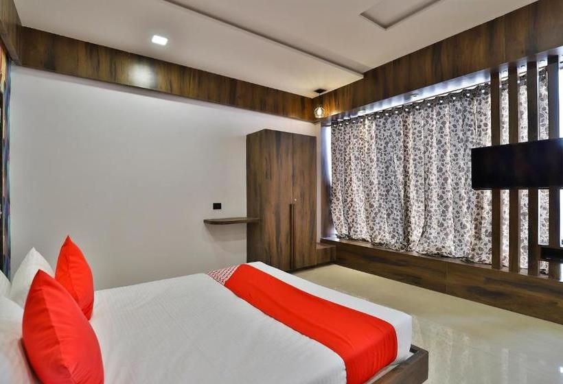 Oyo 28466 Hotel Blue Heaven & Banquet