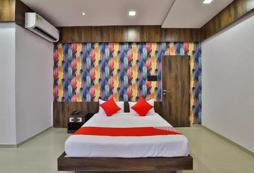 Oyo 28466 Hotel Blue Heaven & Banquet