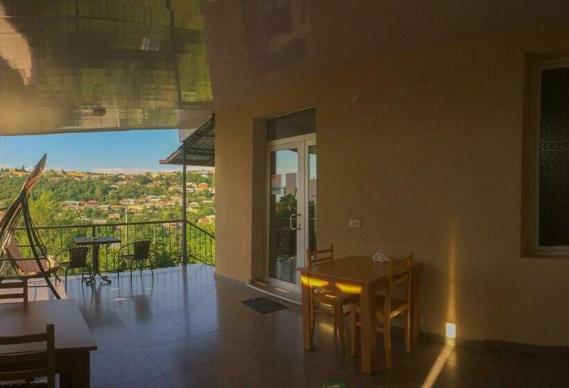 پانسیون Guest House Maradona