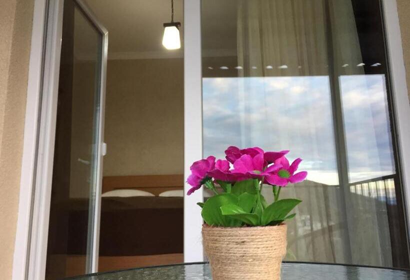 پانسیون Guest House Maradona