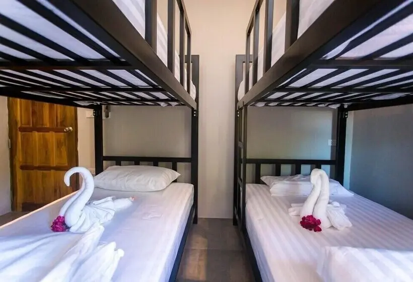 فندق @hostel Phangan