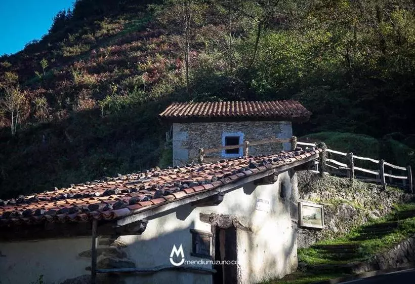 Albergue De Lastur