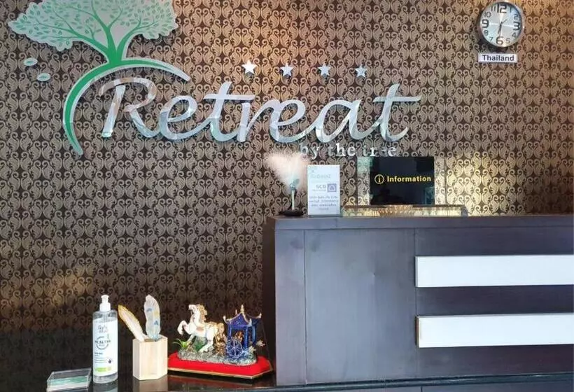 ホテル Retreat Resort Pattaya