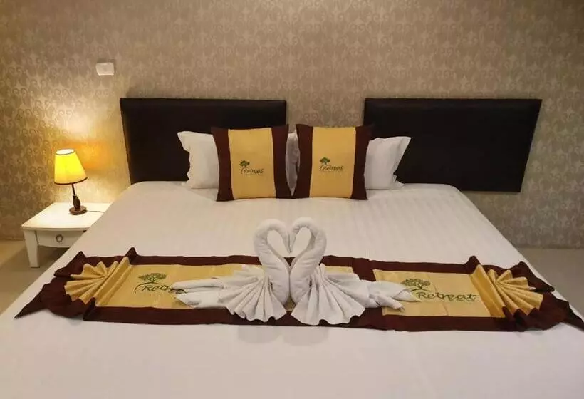 ホテル Retreat Resort Pattaya