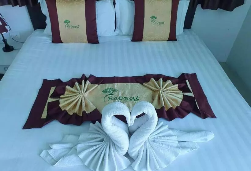 ホテル Retreat Resort Pattaya