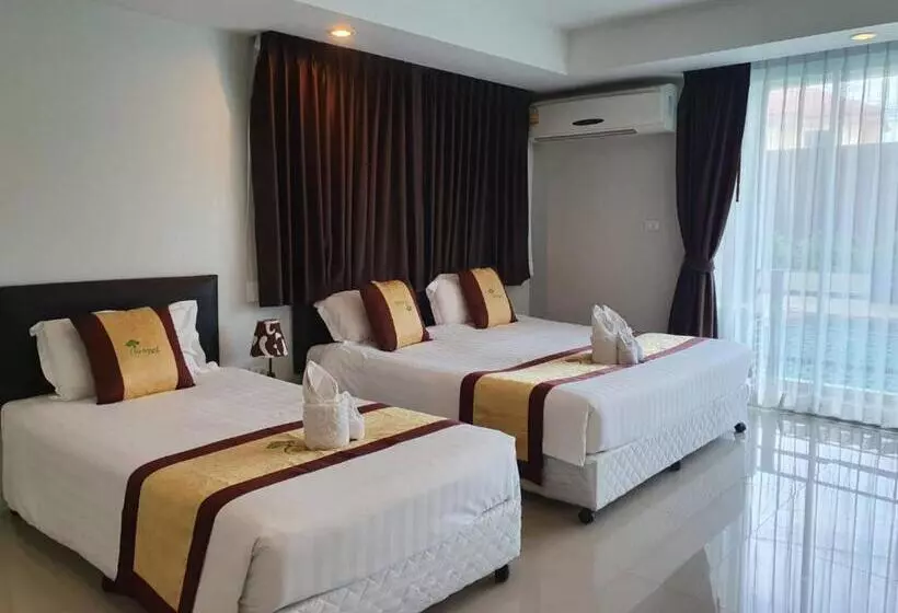 ホテル Retreat Resort Pattaya
