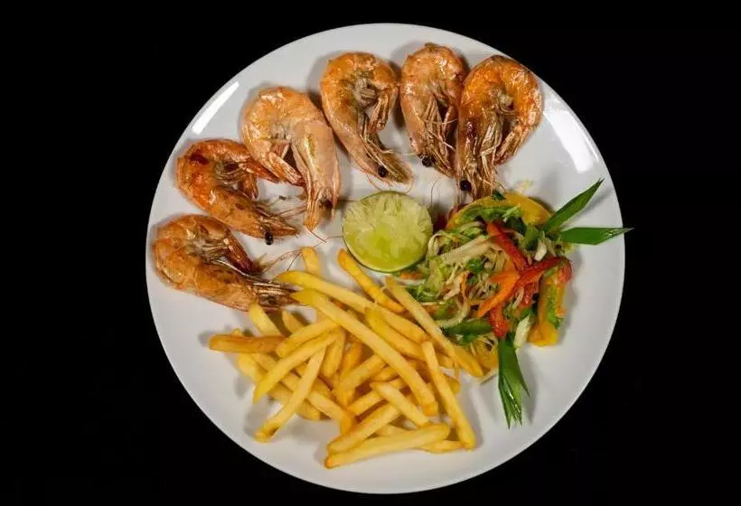 Majatalo Sea View Villa Ukulhas