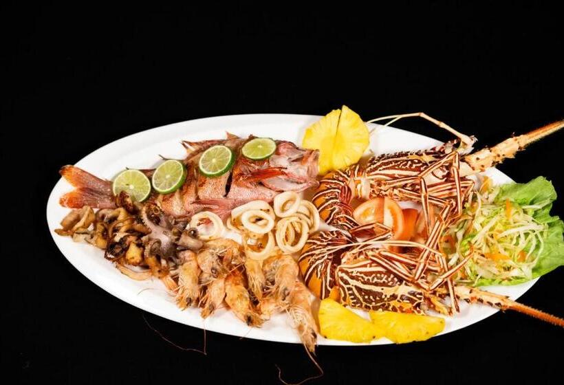 پانسیون Sea View Villa Ukulhas