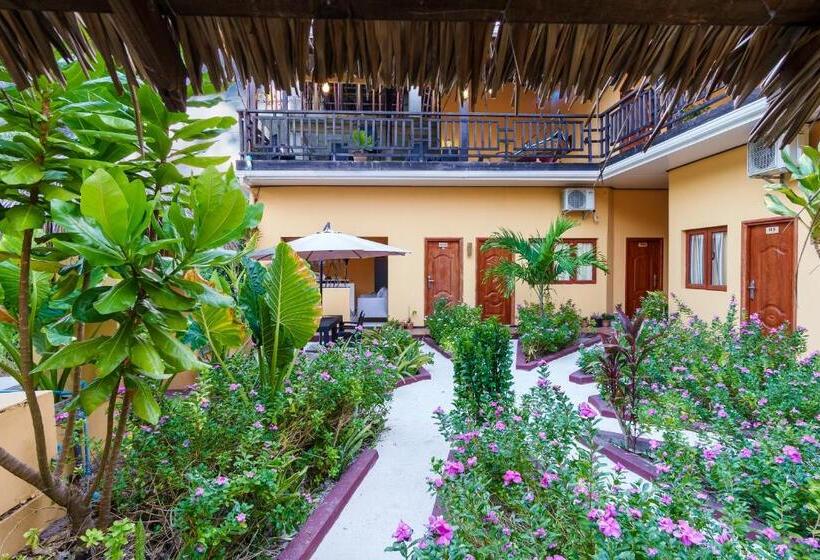 پانسیون Sea View Villa Ukulhas