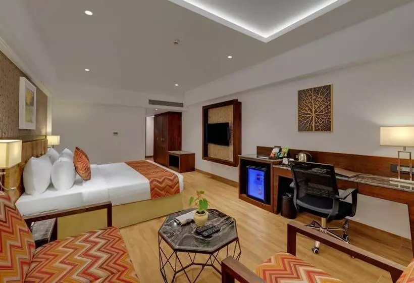 Hotelli The Fern Residency, Satara Maharashtra