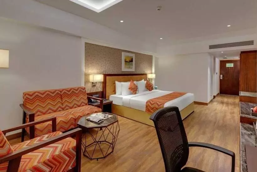 Hotelli The Fern Residency, Satara Maharashtra