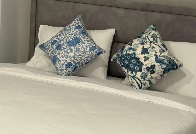 Hotel Hometown Stays Hatyai