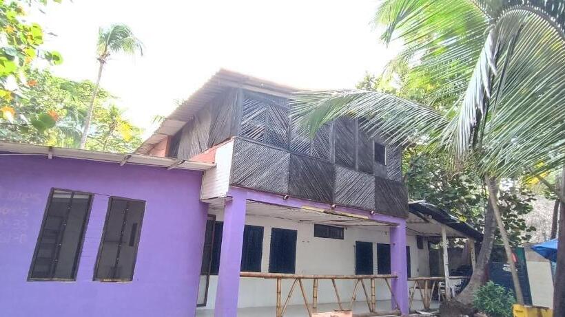 هتل Cabañas San Sebastian