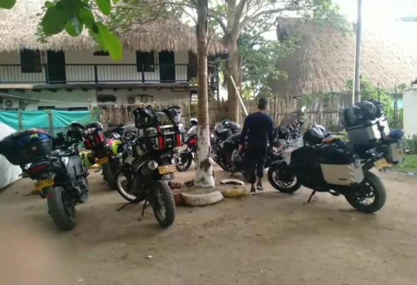 هتل Cabañas San Sebastian