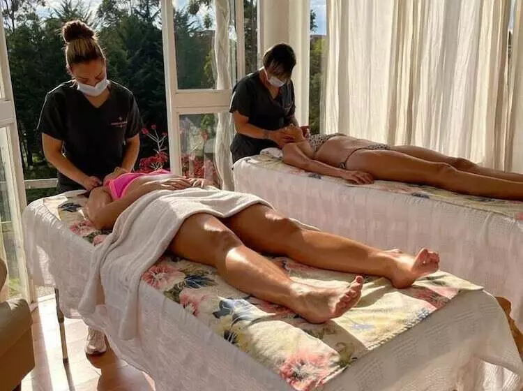 ホテル La Madriguera