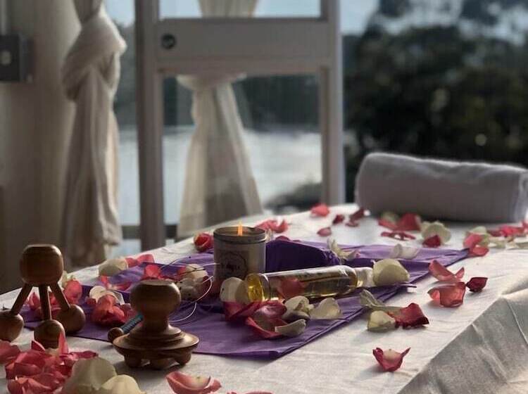 ホテル La Madriguera