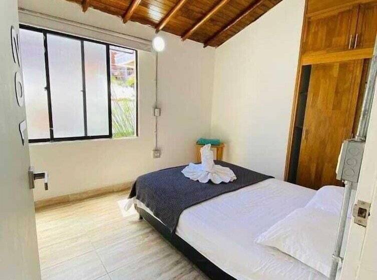 ホテル La Madriguera